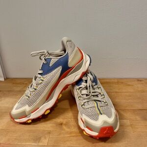 North Face hybrid hiking/running shoes